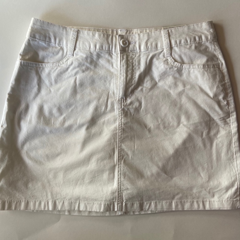 St. John’s Bay Mid Rise White Skort